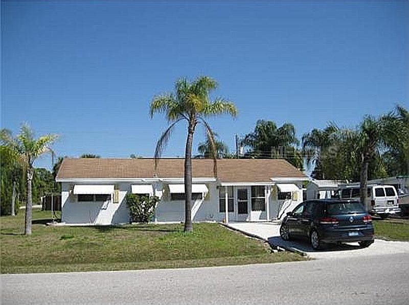 1st image of 2851 10th St