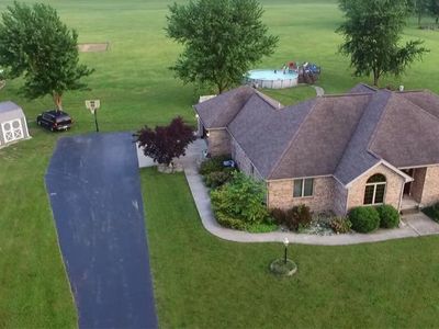 9441 E Windsor Rd, Selma, IN, 47383
