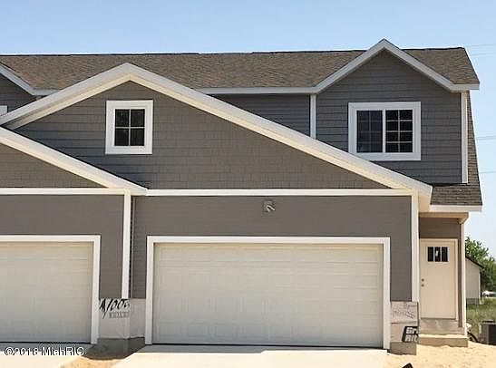 2nd image of 3682 Merriville Ct SE