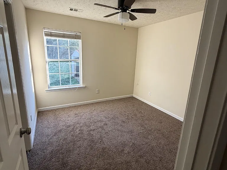 5675 Cottage Ln — Photo 7