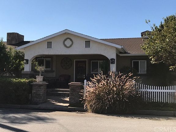 3rd image of 1353 E La Palma Ave