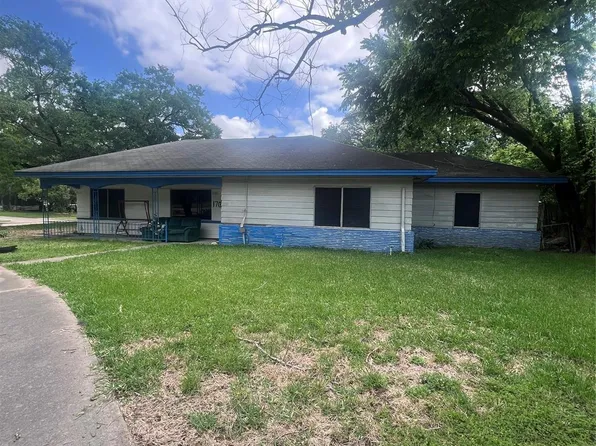 1701 Miami Rd, Pasadena, TX 77502