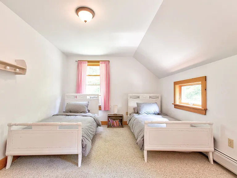 80 Mount Hunger Rd — Photo 22