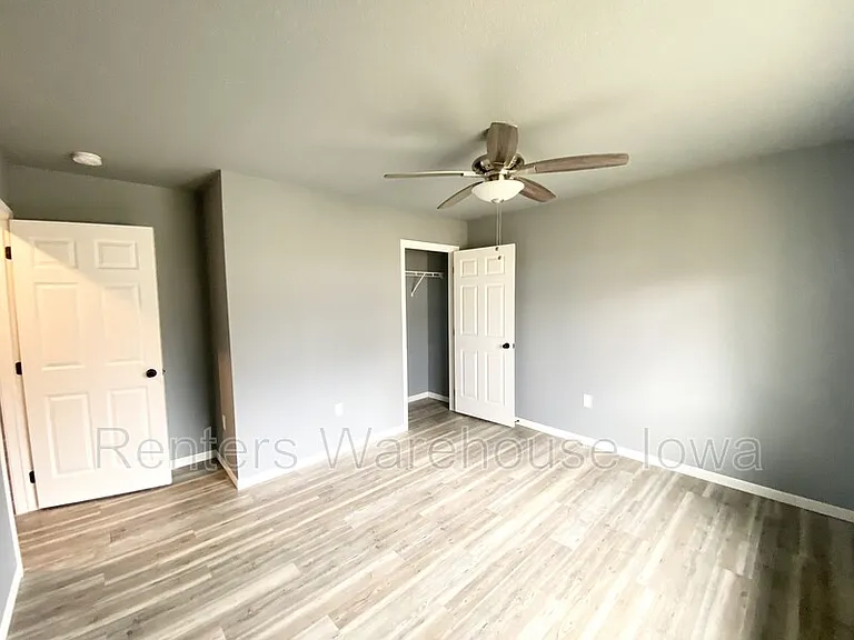 217 E Front St #B — Photo 6