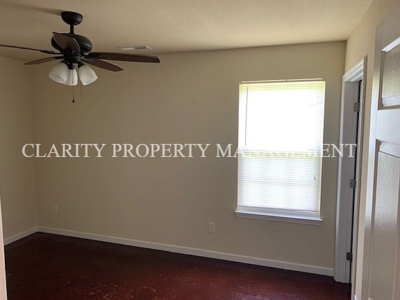 4th image of 605 Linda Dr SE