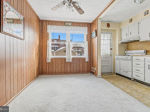 4th image of 6919 Eastbrook Ave