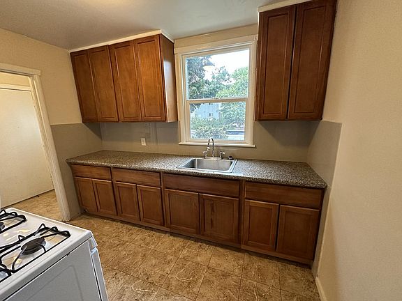 2nd image of 7858 Bancroft Ave #A