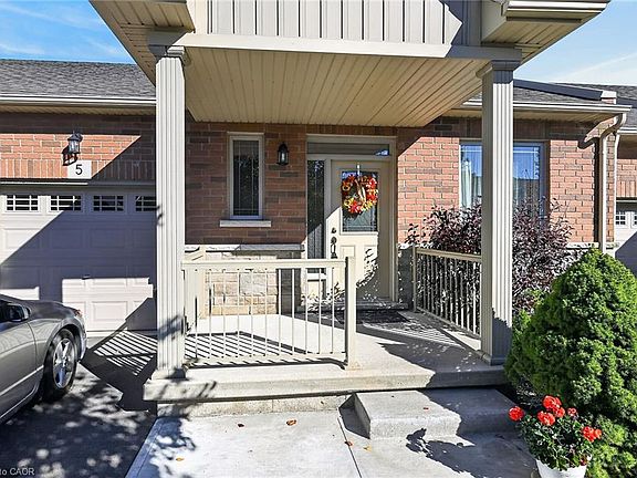 4th image of 5 Hillgartner Ln