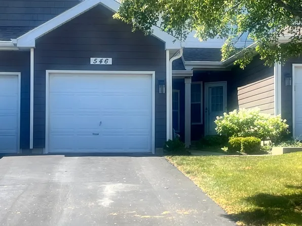546 Woodcrest Dr Unit 546, Mundelein, IL 60060