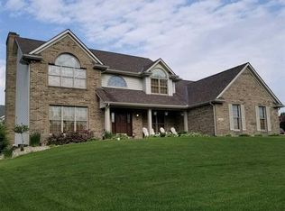 52259 Clarendon Hills Dr, Granger, IN