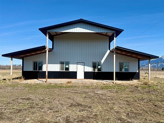 4th image of 2397 Lower Valley Rd