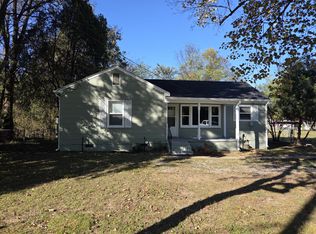605 W Cloud Springs Rd, Rossville, GA 30741