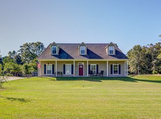 10624 Cardinal Rd, Denham Springs, LA 70726