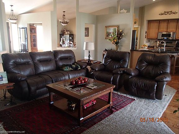 4th image of 3195 Paiute St