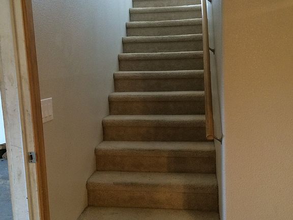 5th image of 3920 70th Avenue Ct W #A