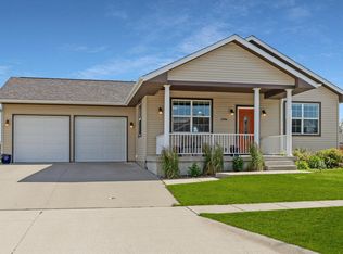 2706 Clayton Dr, Ames, IA 50010