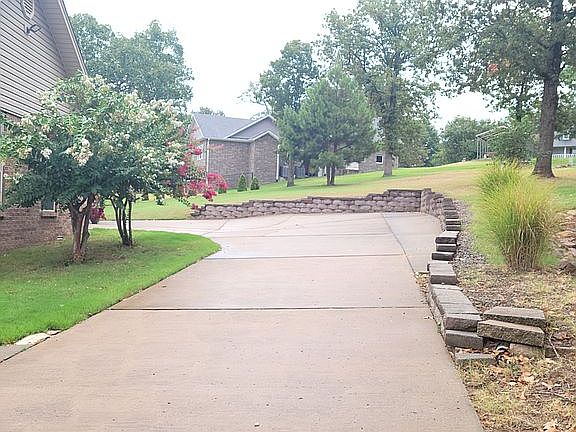 Driveway Entrance