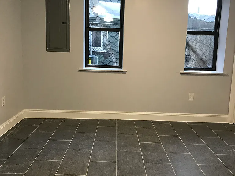 902 Carpenter St #2F — Photo 7