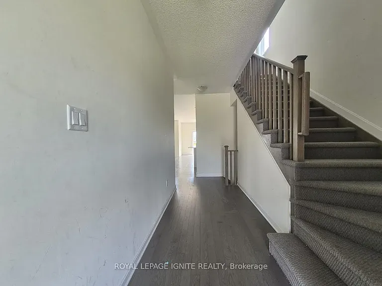 137 Gildersleeve Blvd — Photo 4