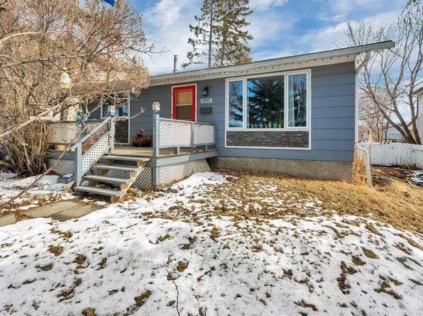 6749 W 59th Ave, Red Deer, AB T4P 1B1