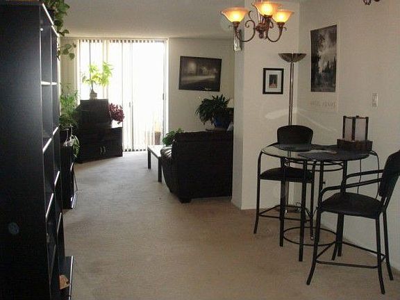 5th image of 1020 15th St APT 26K