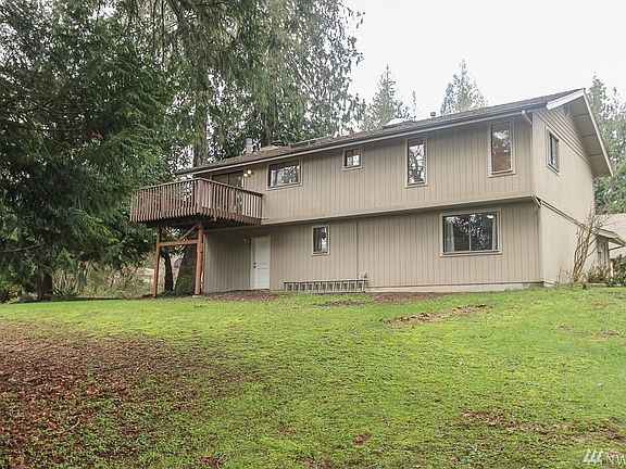 2nd image of 3685 NE Liverpool Dr