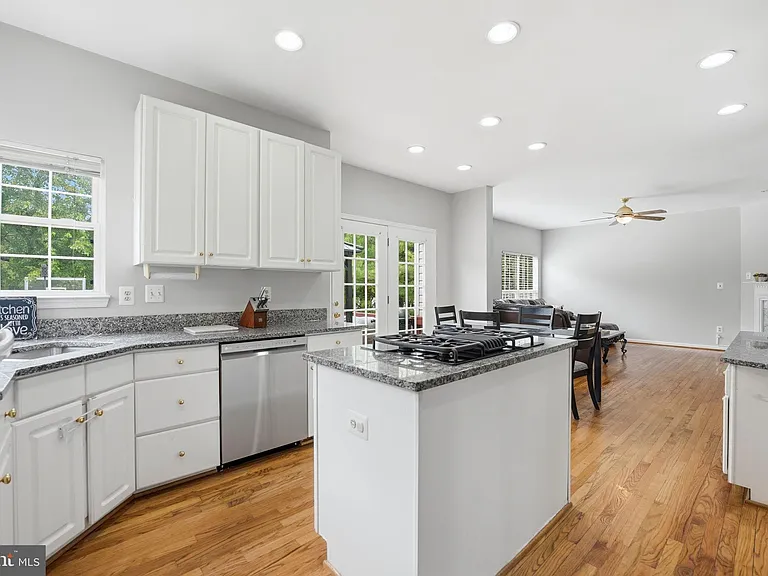 6355 Willowfield Way — Photo 14