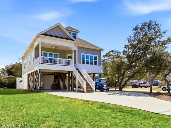 202 NE 64th Street, Oak Island, NC 28465