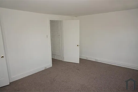 727 Haws Ave #2 — Photo 5