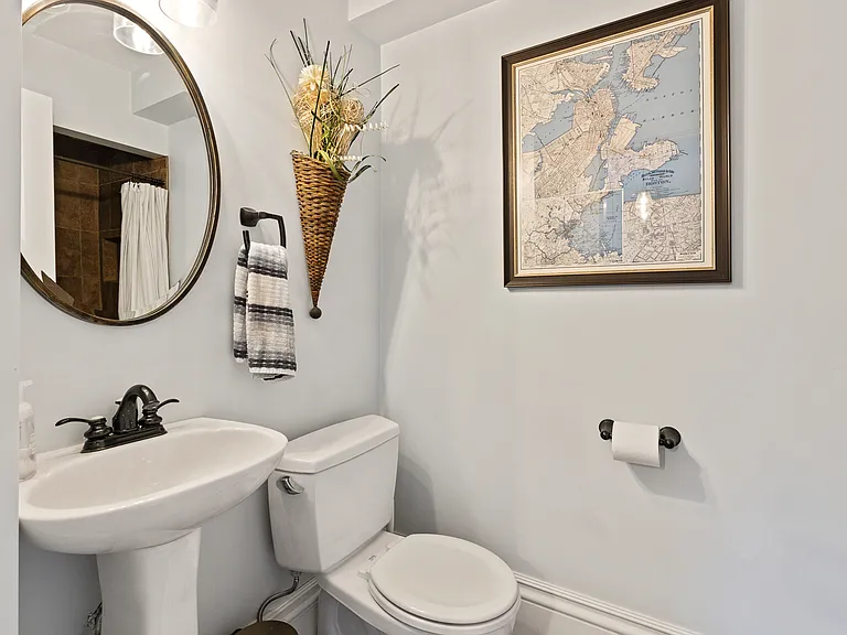 13 Saint James St #1 — Photo 10