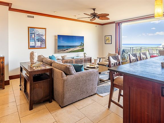4th image of 92-102 Waialii Pl #B-1103