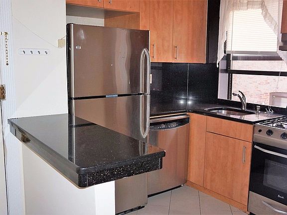 4th image of 556 W 141st St APT 5A
