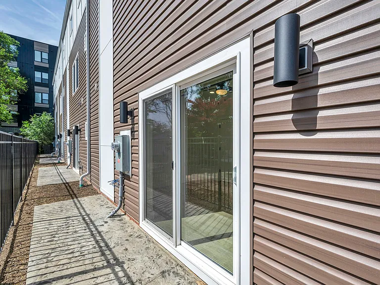 1831 Brevier Ave #4 — Photo 26