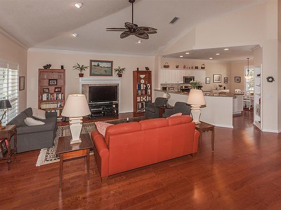2nd image of 303 Marshside Dr N