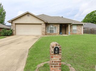 76 Green Oak Cir, Nash, TX 75569