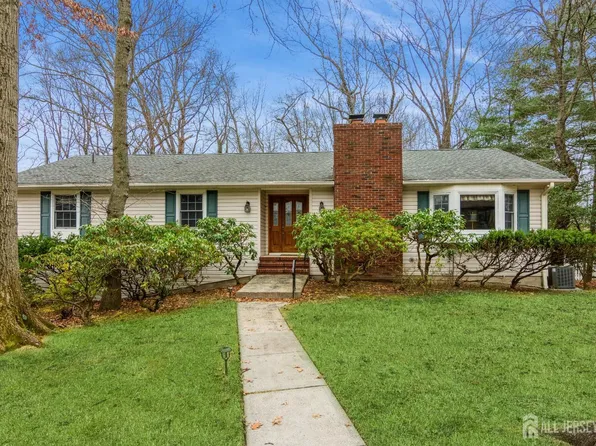 1608 Miriam Dr, North Brunswick, NJ 08902