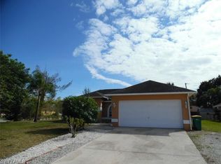 5220 23rd Ct SW, Naples, FL 34116