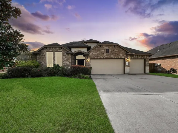 1111 Wheatfield Ct, Rosenberg, TX 77469