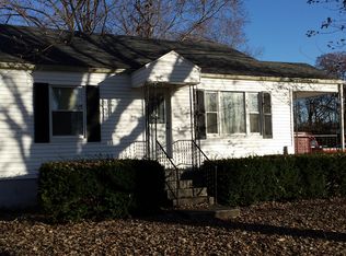 608 S Main St, Jonesboro, IL 62952