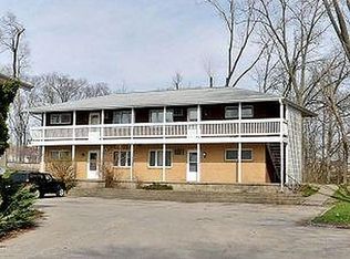 720 4th Avenue Pl #16, Coralville, IA 52241