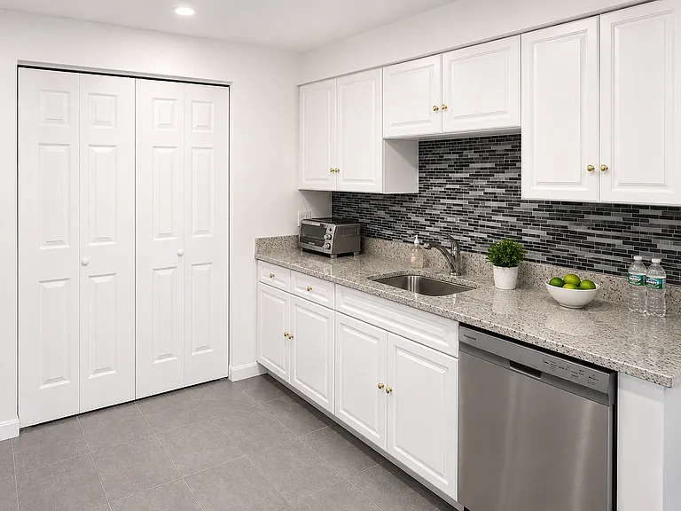 1731 Beacon St #U316 — Photo 9