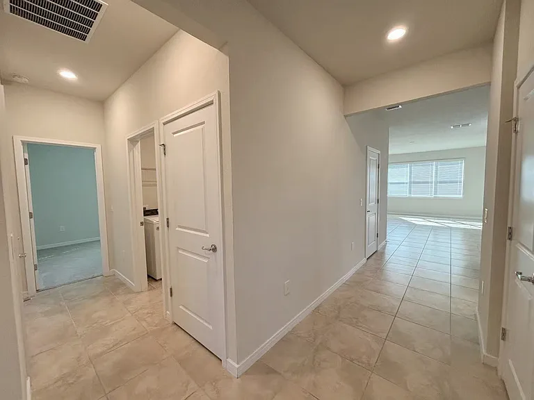 17317 Back Bay Ct — Photo 6