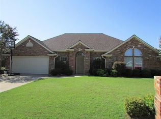 804 Cottonwood Ct, Stephenville, TX 76401