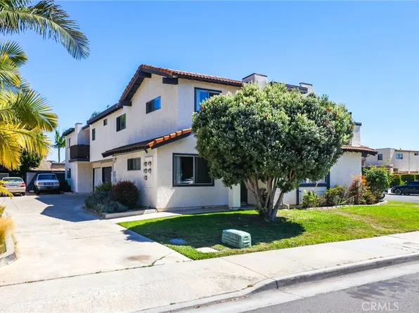 8091 Graziadio Dr, Huntington Beach, CA 92646
