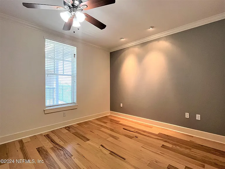 1661 Riverside Ave #412 — Photo 16