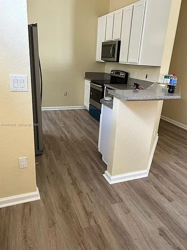 2210 NE 37th Rd #0 Photo 1