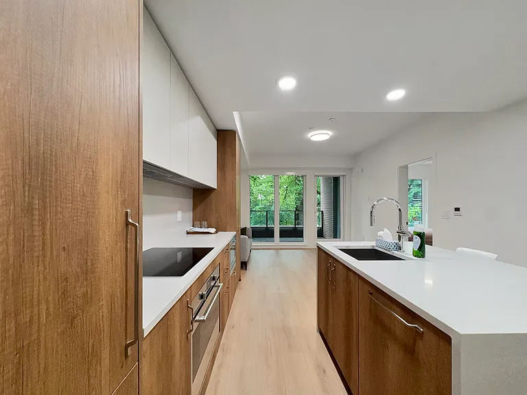 133 W 49th Ave #3XX — Photo 4