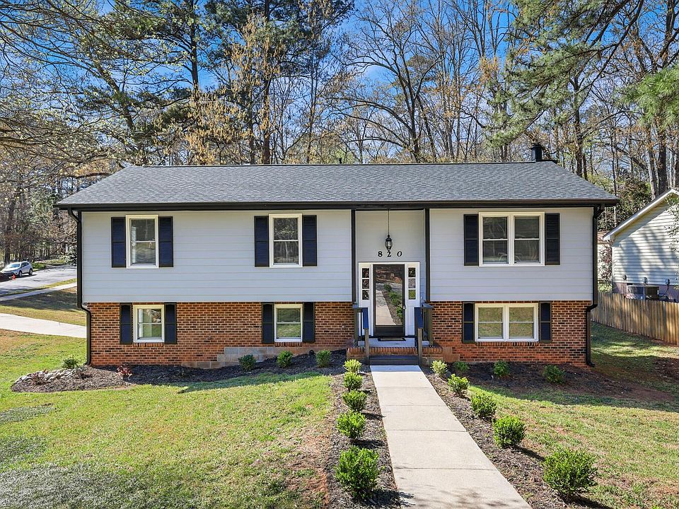 1st image of 820 Nuttree Pl