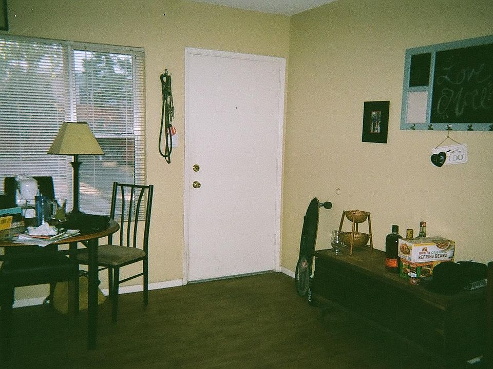 2nd image of 1975 Missouri St