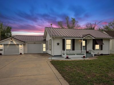 208 N Michigan St, Oxford, KS, 67119